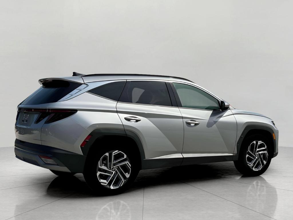 new 2025 Hyundai TUCSON Hybrid car, priced at $41,661