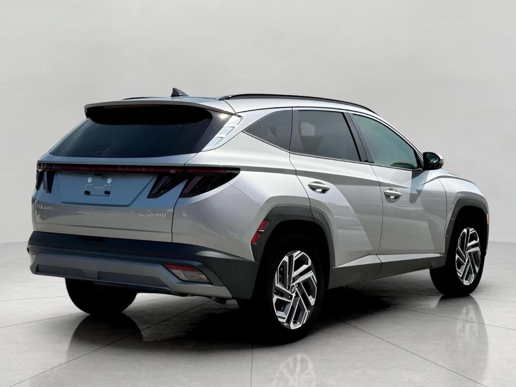 new 2025 Hyundai TUCSON Hybrid car, priced at $41,661