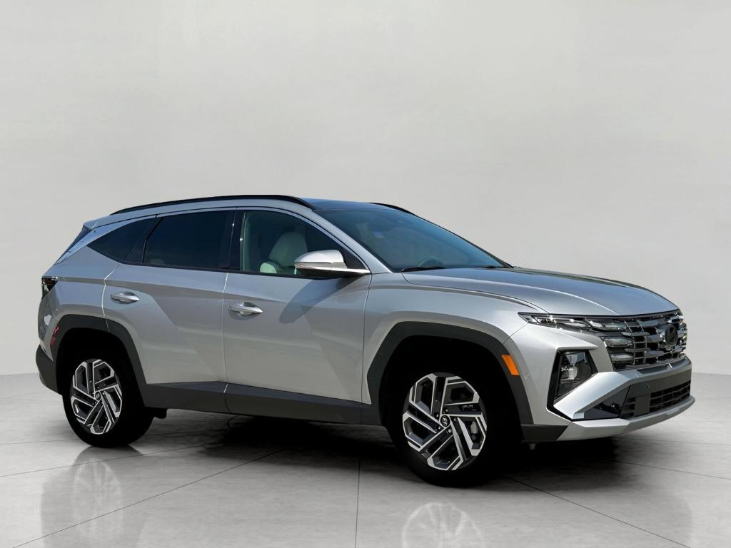 new 2025 Hyundai TUCSON Hybrid car, priced at $41,661