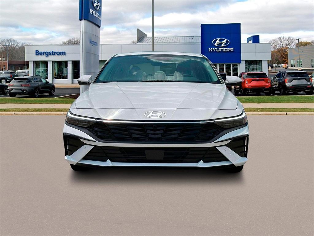 new 2025 Hyundai Elantra car, priced at $28,123
