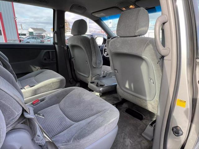 used 2006 Toyota Sienna car, priced at $8,495