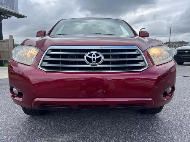 used 2008 Toyota Highlander car, priced at $12,495