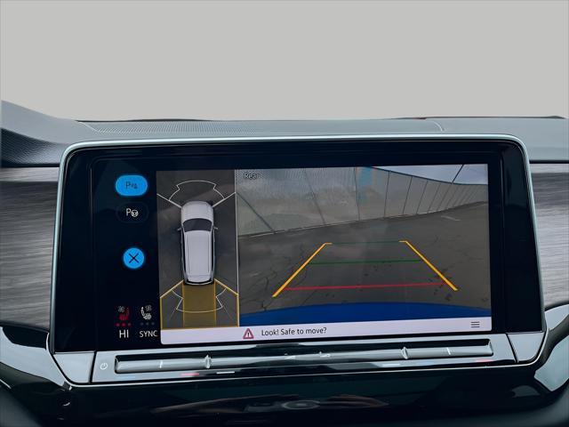 new 2025 Volkswagen Atlas car, priced at $50,345