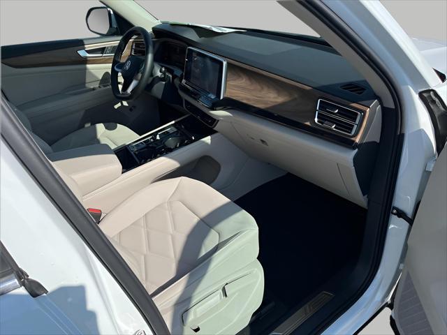 new 2025 Volkswagen Atlas car, priced at $41,309