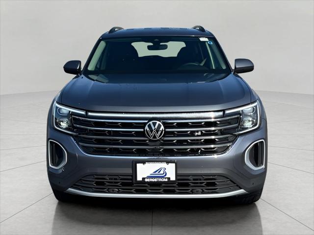 new 2025 Volkswagen Atlas car, priced at $41,646