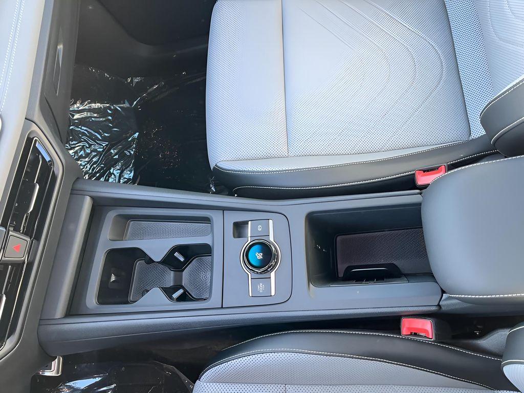 new 2025 Volkswagen Tiguan car, priced at $38,632