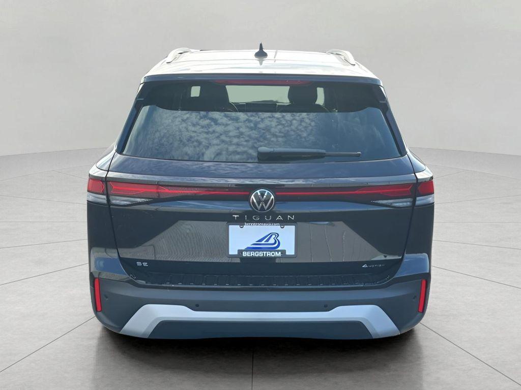 new 2025 Volkswagen Tiguan car, priced at $35,716