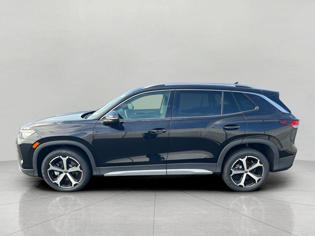 new 2025 Volkswagen Tiguan car, priced at $35,716