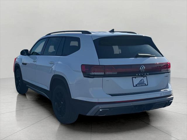 new 2025 Volkswagen Atlas car, priced at $44,003