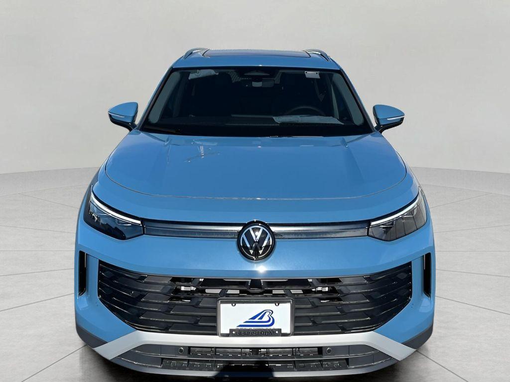 new 2025 Volkswagen Tiguan car, priced at $36,794