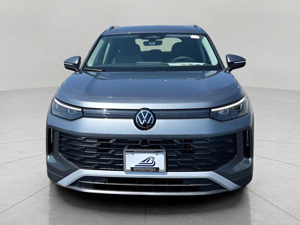 new 2025 Volkswagen Tiguan car, priced at $31,428