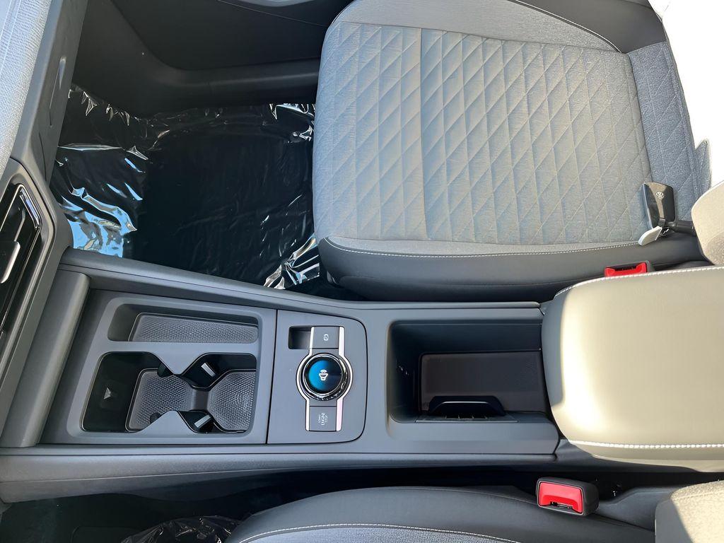 new 2025 Volkswagen Tiguan car, priced at $32,656