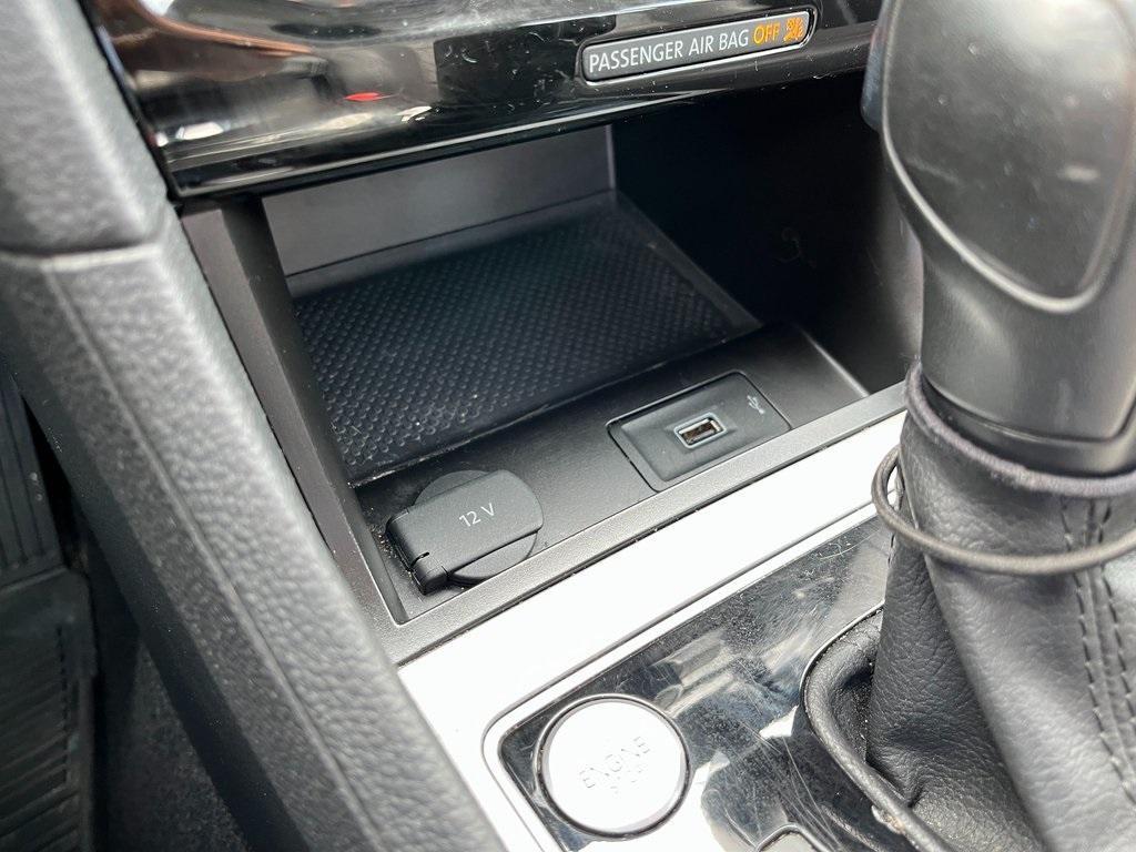 used 2022 Volkswagen Passat car, priced at $19,980