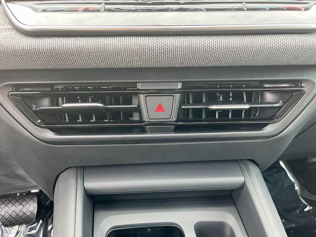 new 2025 Volkswagen Tiguan car, priced at $31,175