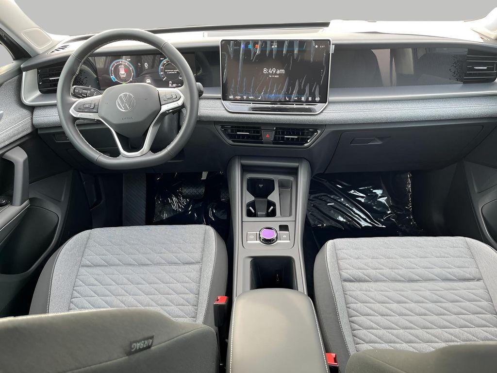 new 2025 Volkswagen Tiguan car, priced at $31,175