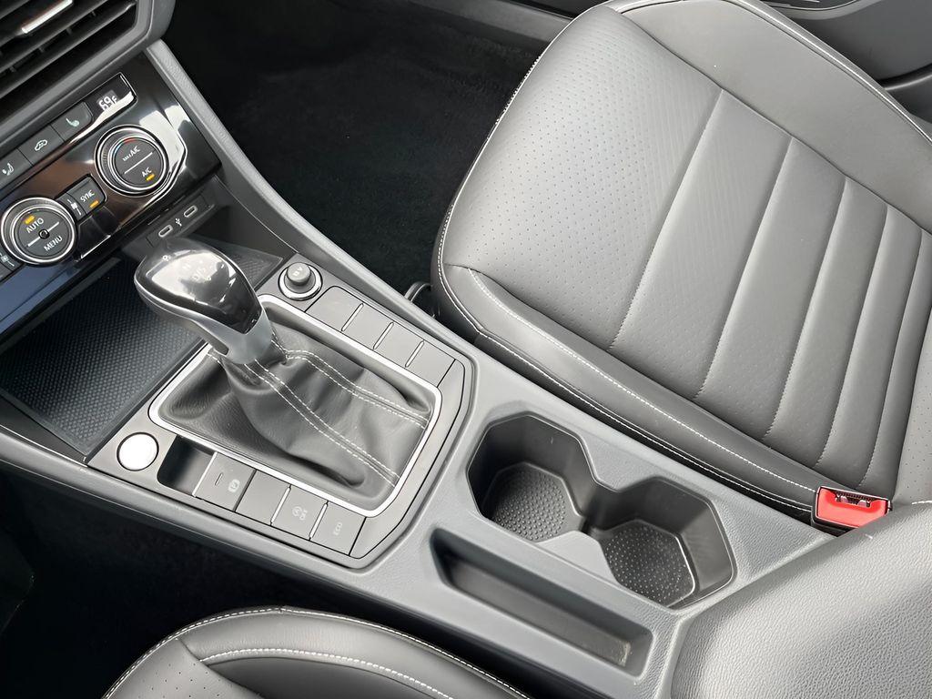 used 2024 Volkswagen Jetta car, priced at $21,391