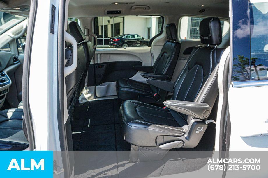 used 2024 Chrysler Pacifica car, priced at $26,920