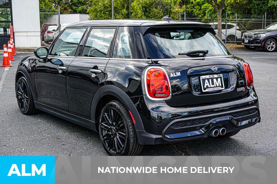 used 2024 MINI Hardtop car, priced at $26,920