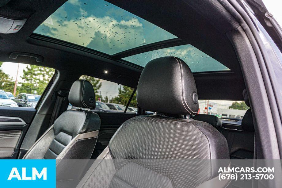 used 2021 Volkswagen Atlas Cross Sport car, priced at $22,420
