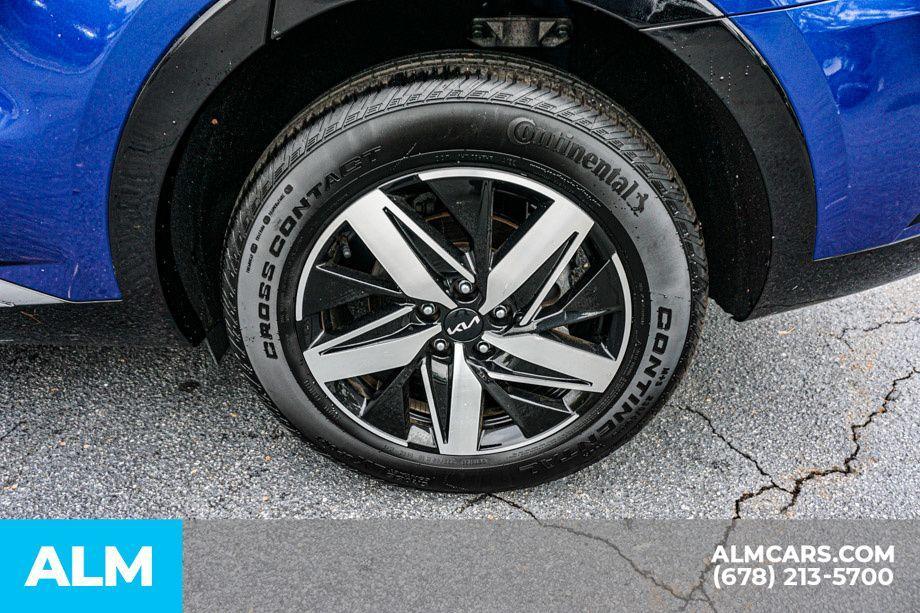 used 2023 Kia Sorento car, priced at $21,960