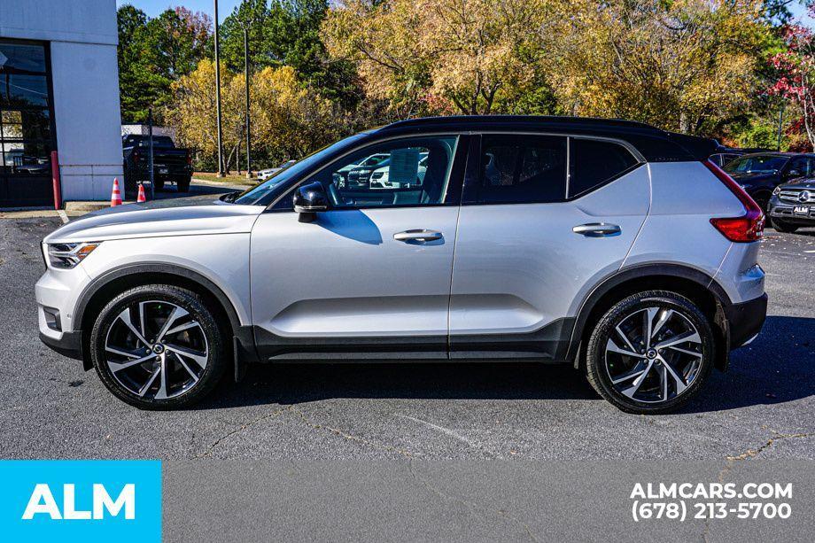 used 2019 Volvo XC40 car, priced at $16,420