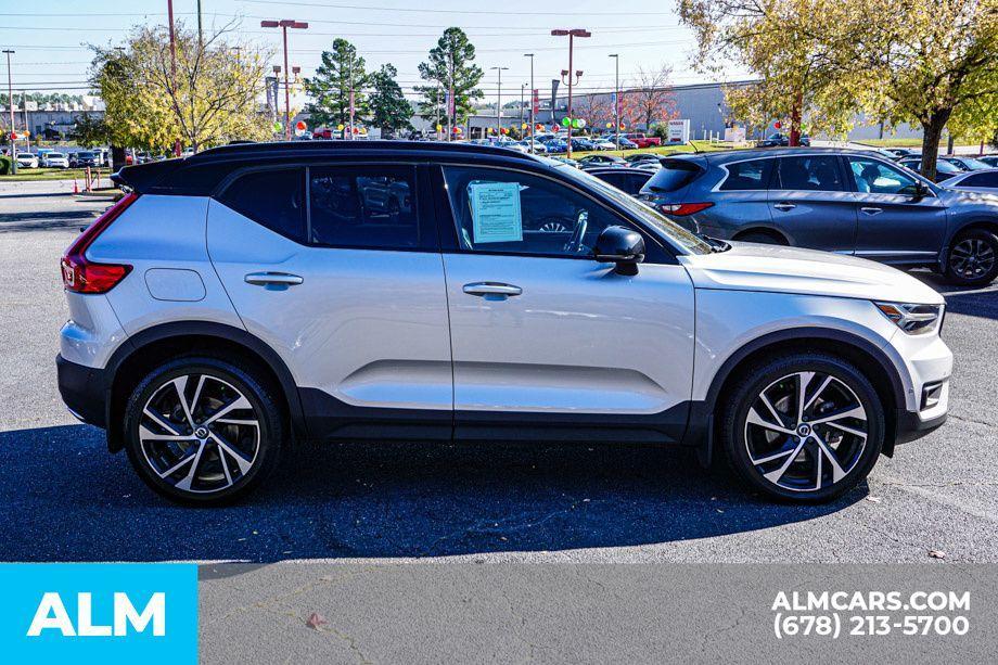 used 2019 Volvo XC40 car, priced at $16,420