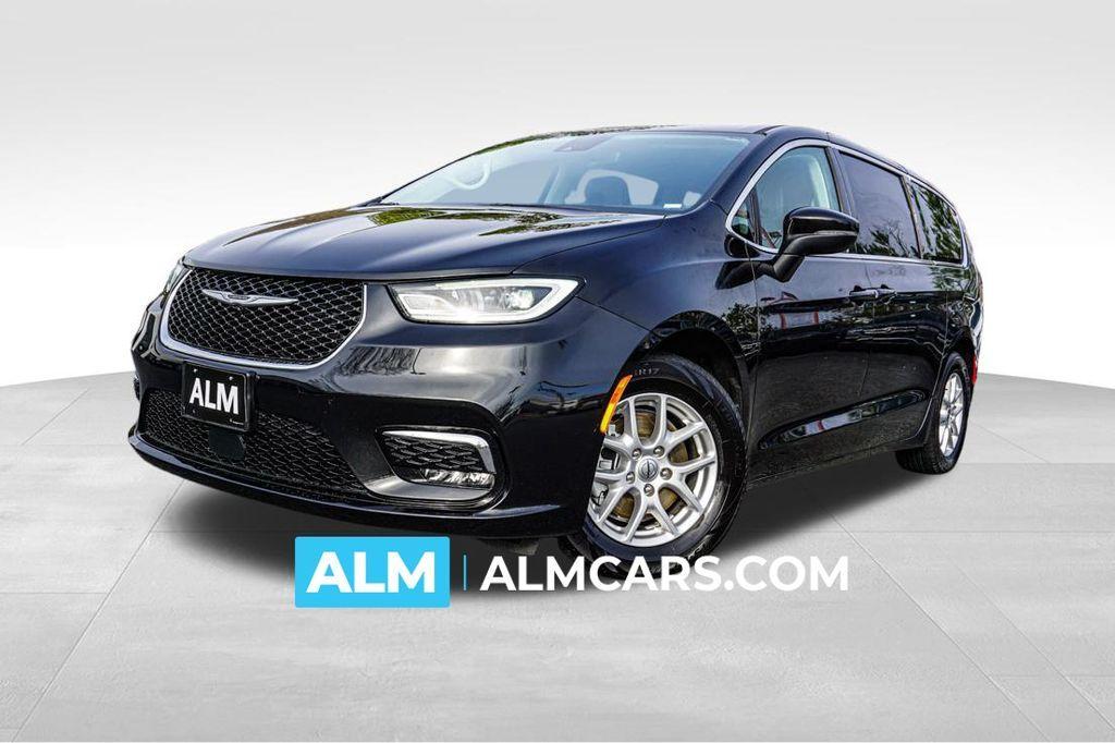 used 2023 Chrysler Pacifica car, priced at $23,420