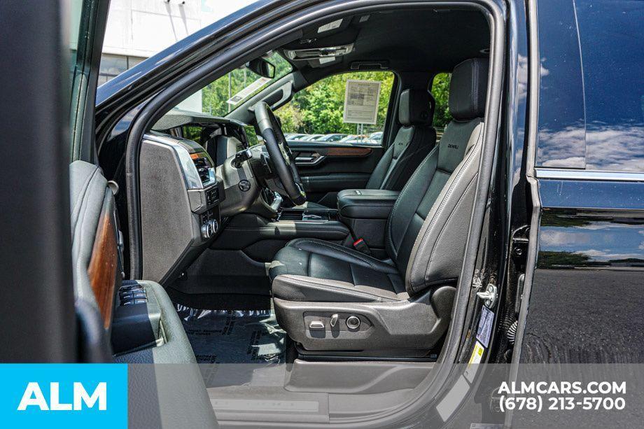 used 2025 GMC Yukon XL car, priced at $83,470