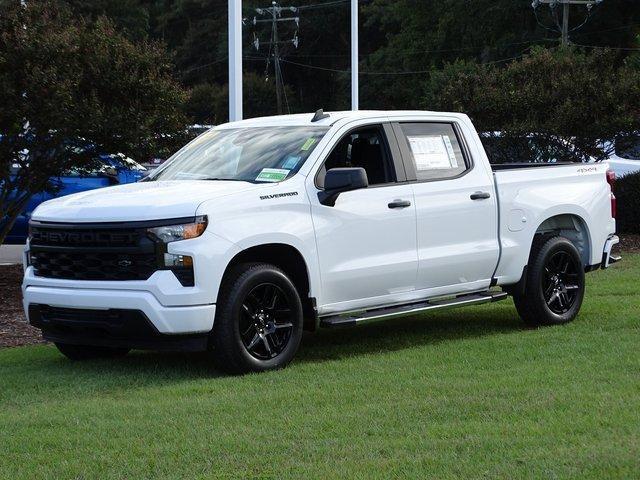 new 2024 Chevrolet Silverado 1500 car, priced at $51,990