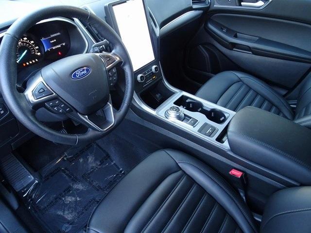 used 2021 Ford Edge car, priced at $25,900