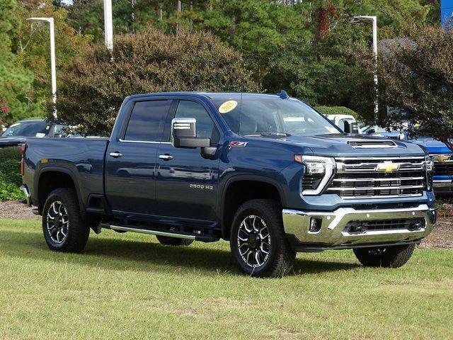 new 2025 Chevrolet Silverado 2500 car, priced at $75,250