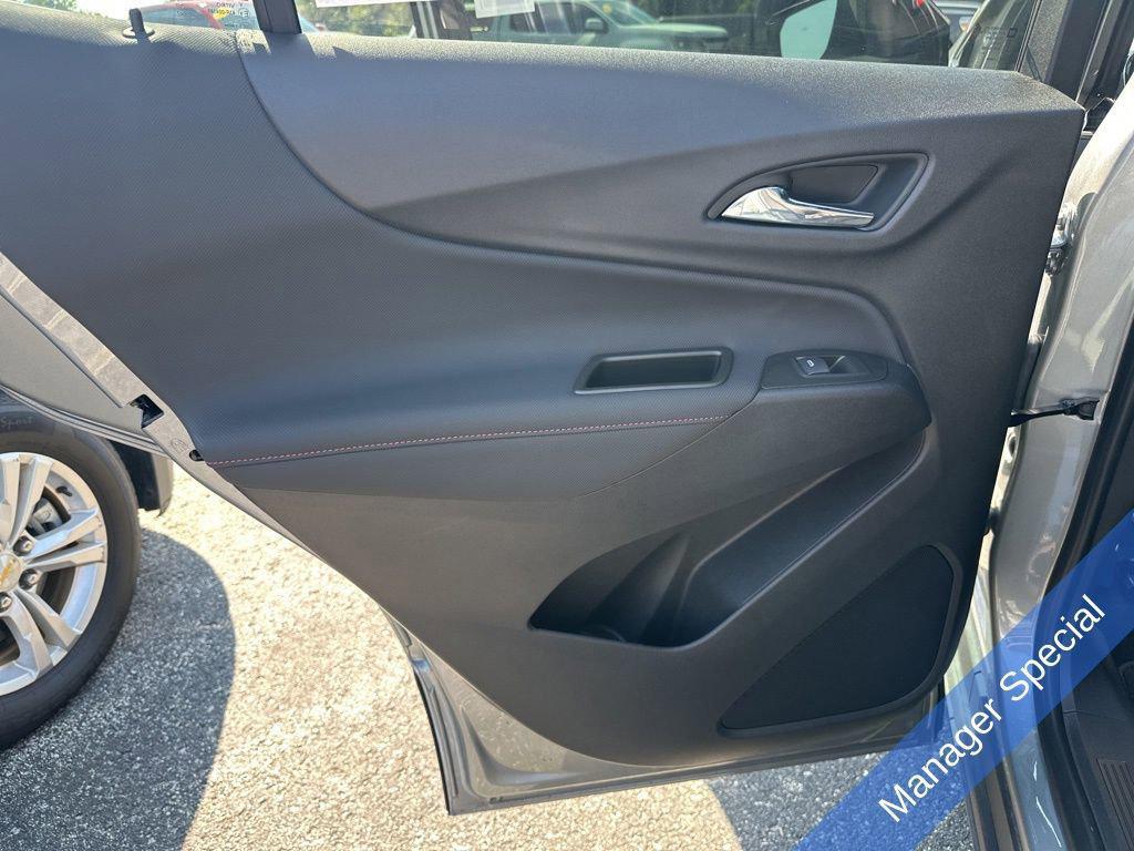used 2023 Chevrolet Equinox car, priced at $26,914