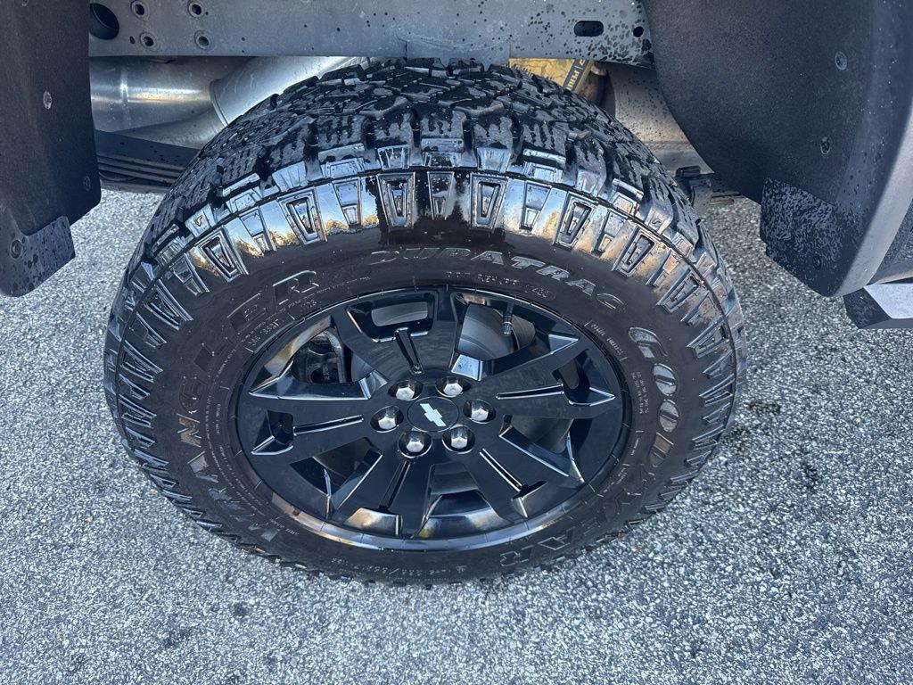 used 2022 Chevrolet Colorado car, priced at $37,777