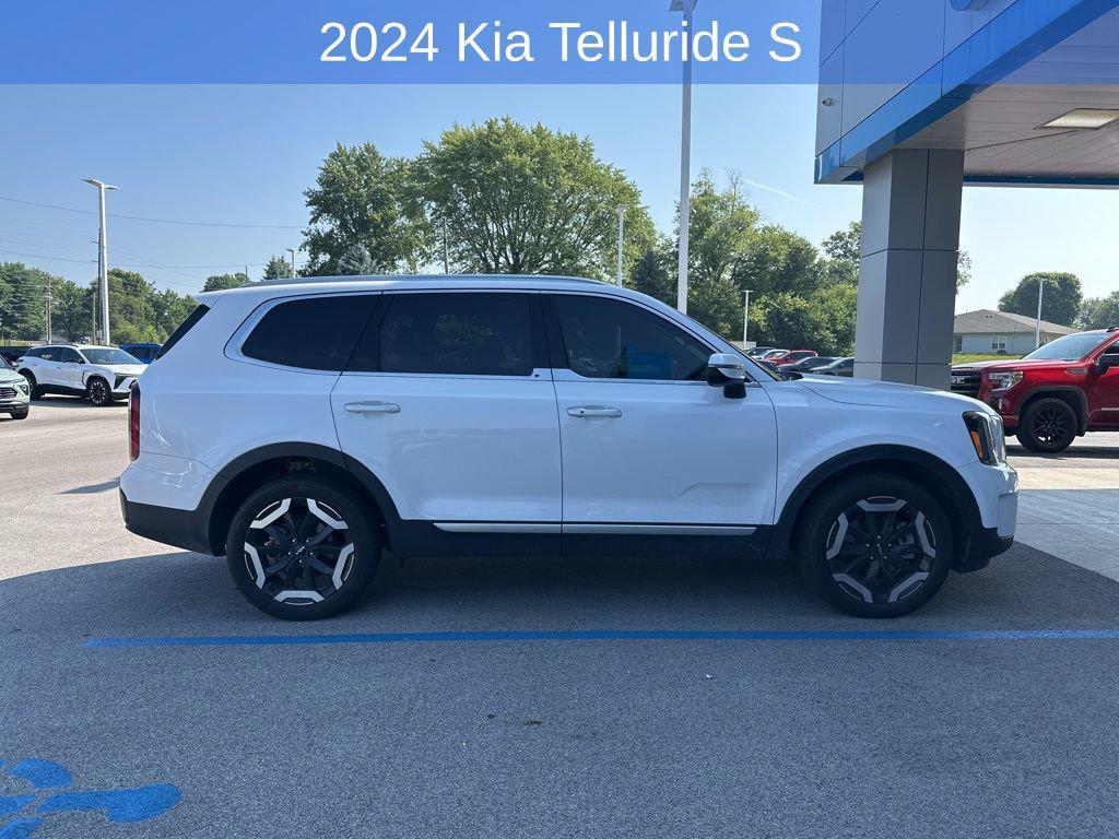 used 2024 Kia Telluride car, priced at $35,359