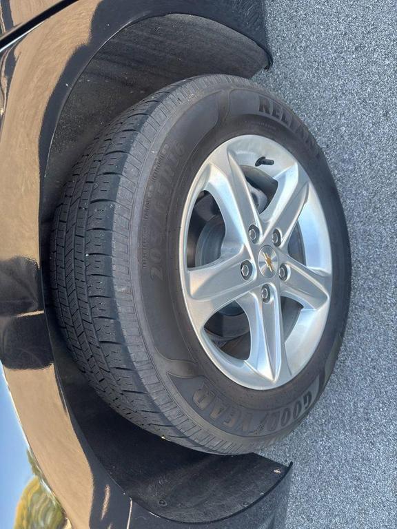 used 2024 Chevrolet Malibu car, priced at $19,511