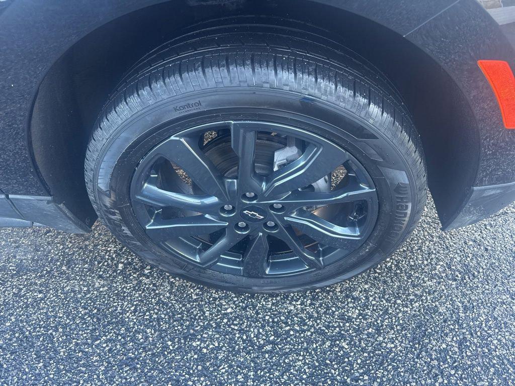 used 2024 Chevrolet Equinox car, priced at $27,156