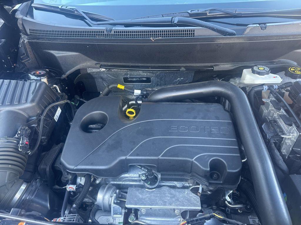 used 2024 Chevrolet Equinox car, priced at $27,156