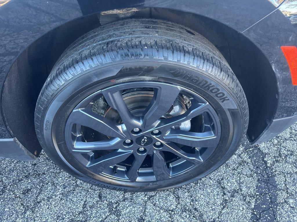 used 2024 Chevrolet Equinox car, priced at $23,060