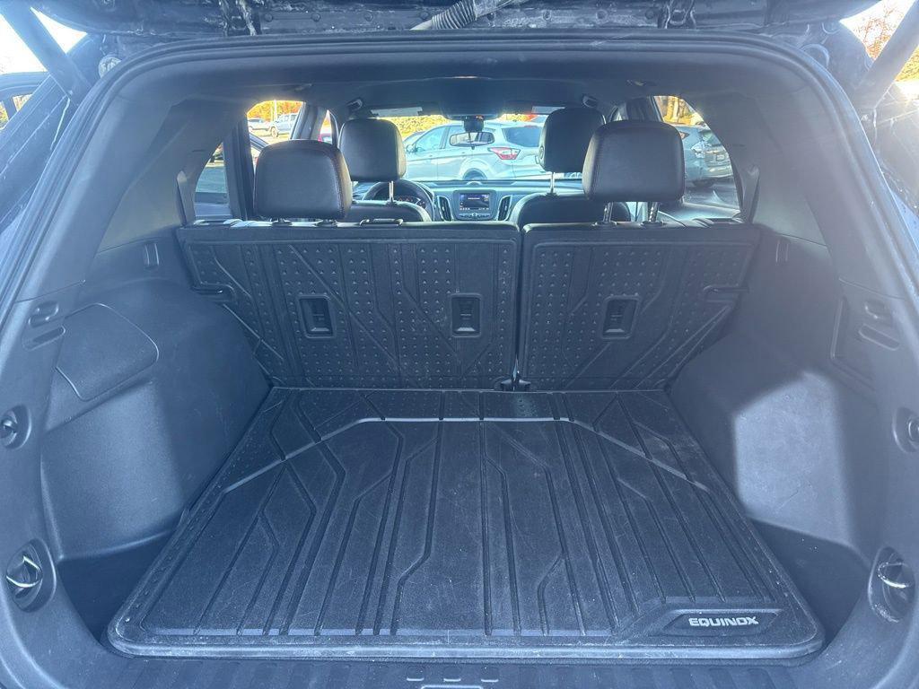 used 2024 Chevrolet Equinox car, priced at $23,060