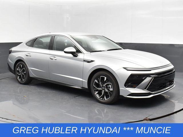 used 2025 Hyundai Sonata car, priced at $25,936