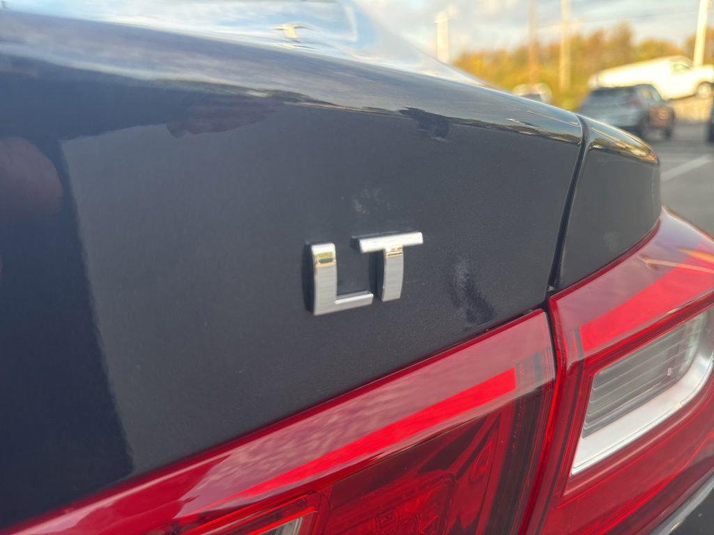 used 2023 Chevrolet Malibu car, priced at $17,789