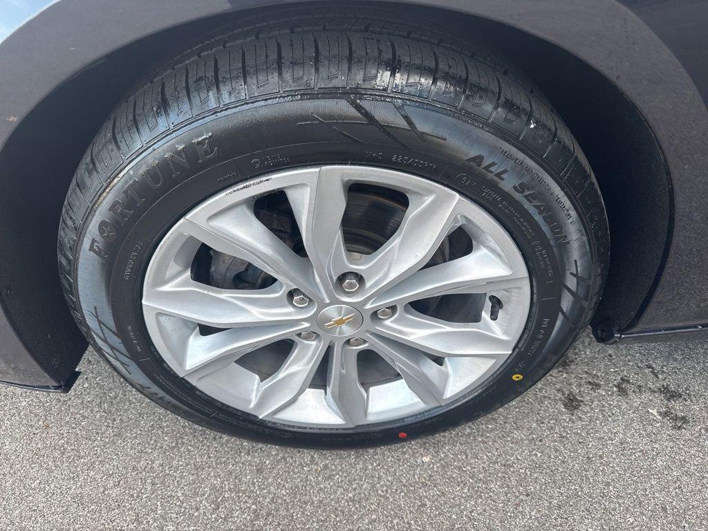 used 2023 Chevrolet Malibu car, priced at $17,789