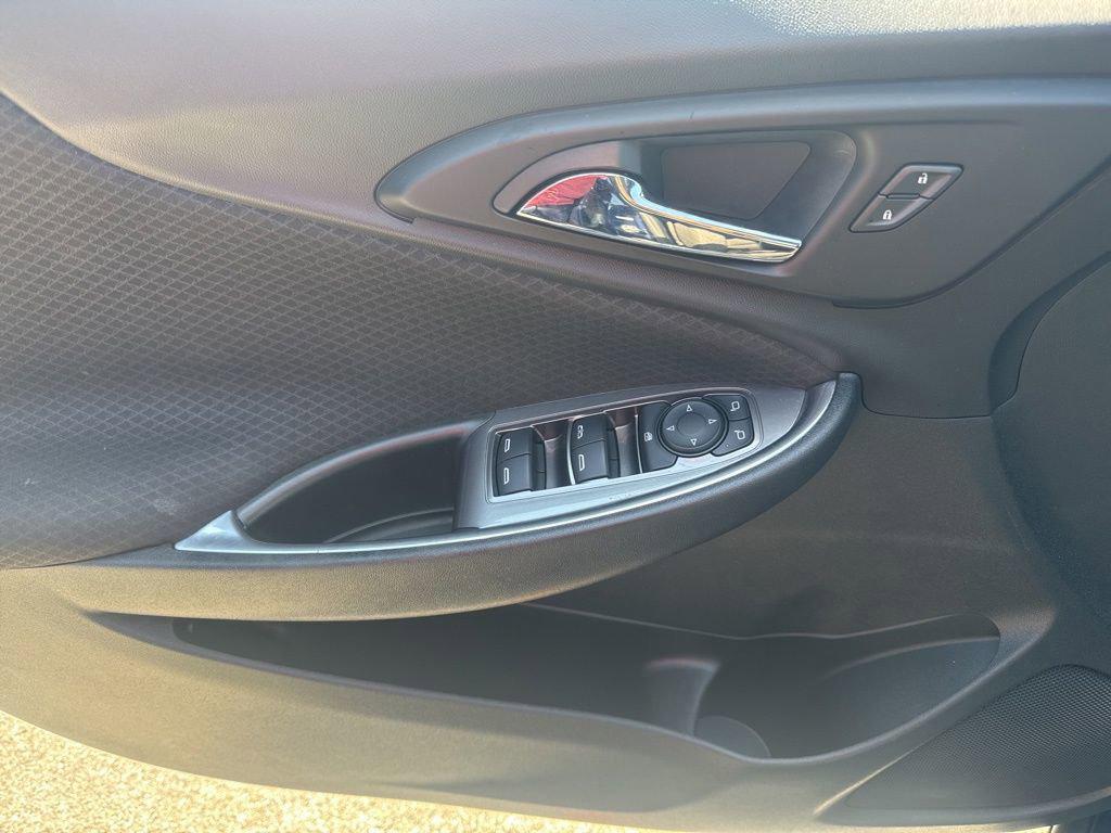 used 2020 Chevrolet Malibu car, priced at $19,024