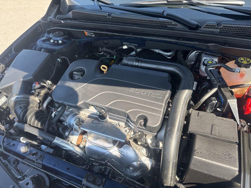 used 2020 Chevrolet Malibu car, priced at $19,024