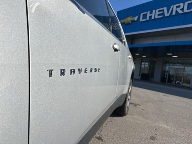 used 2021 Chevrolet Traverse car, priced at $26,867