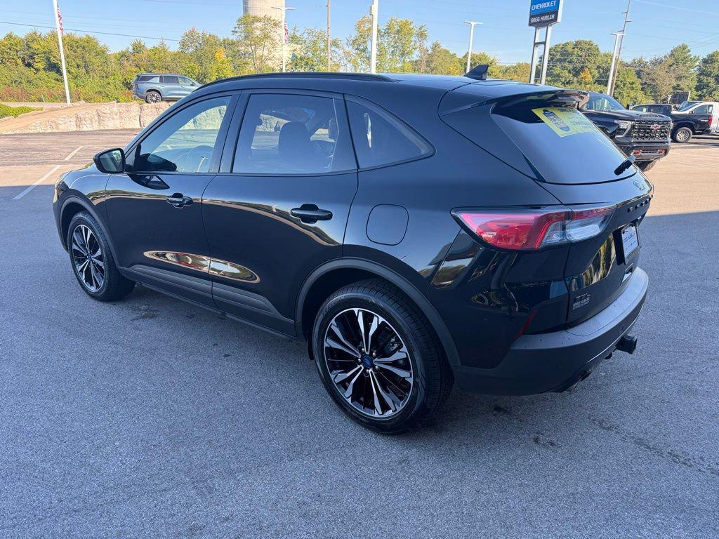 used 2022 Ford Escape car, priced at $23,229
