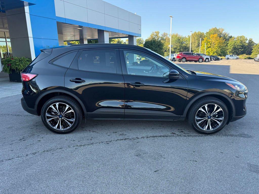 used 2022 Ford Escape car, priced at $23,229