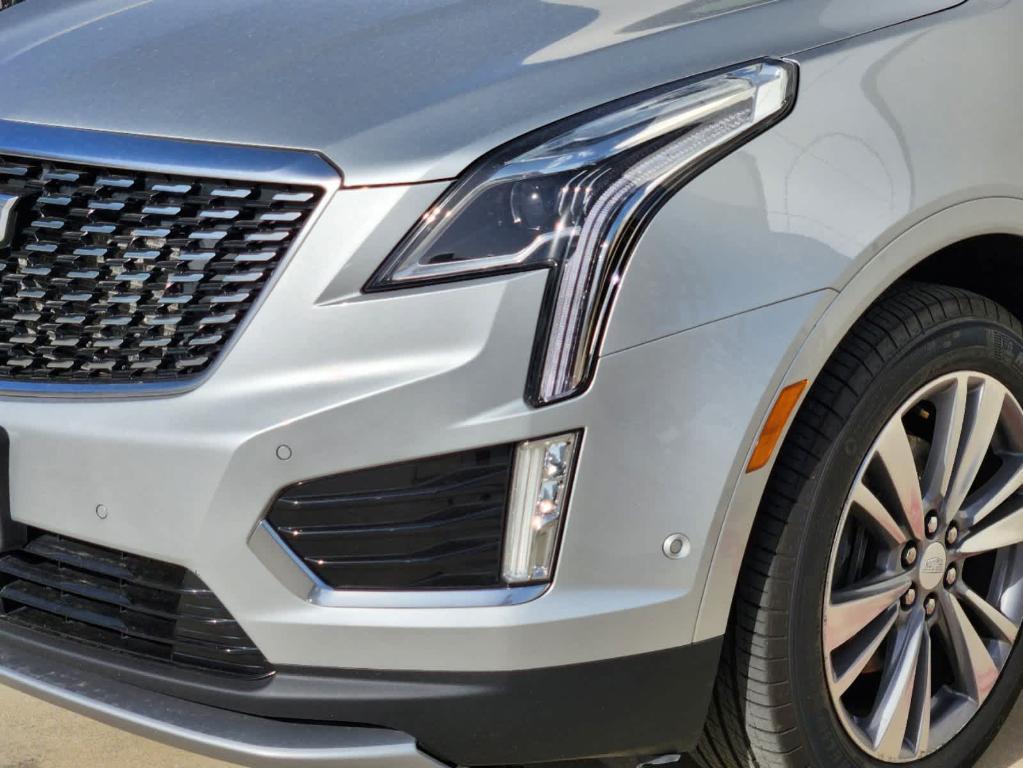 used 2020 Cadillac XT5 car, priced at $26,777