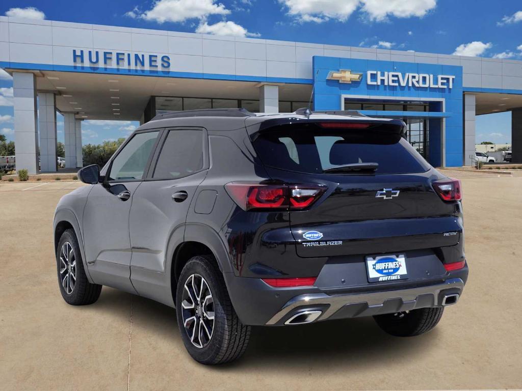 new 2026 Chevrolet TrailBlazer car, priced at $29,995