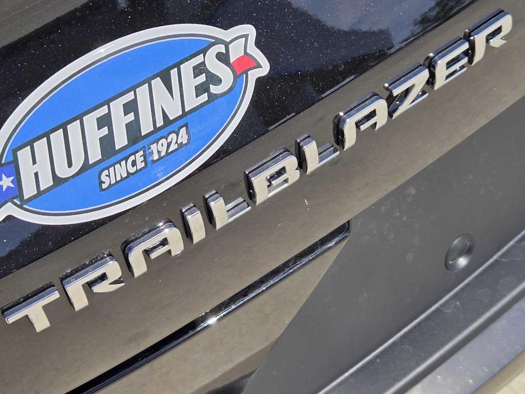new 2026 Chevrolet TrailBlazer car, priced at $29,995